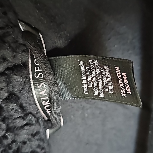 Victoria's Secret oversized XS plush sherpa black zipup Mobwife jacket - Picture 5 of 12